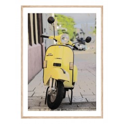 Постер в рамке "Yellow Vintage Scooter"