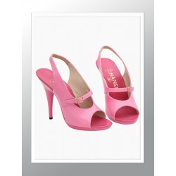 Постер в рамці "Vintage Chanel Pink Shoes ($1,499) ❤"